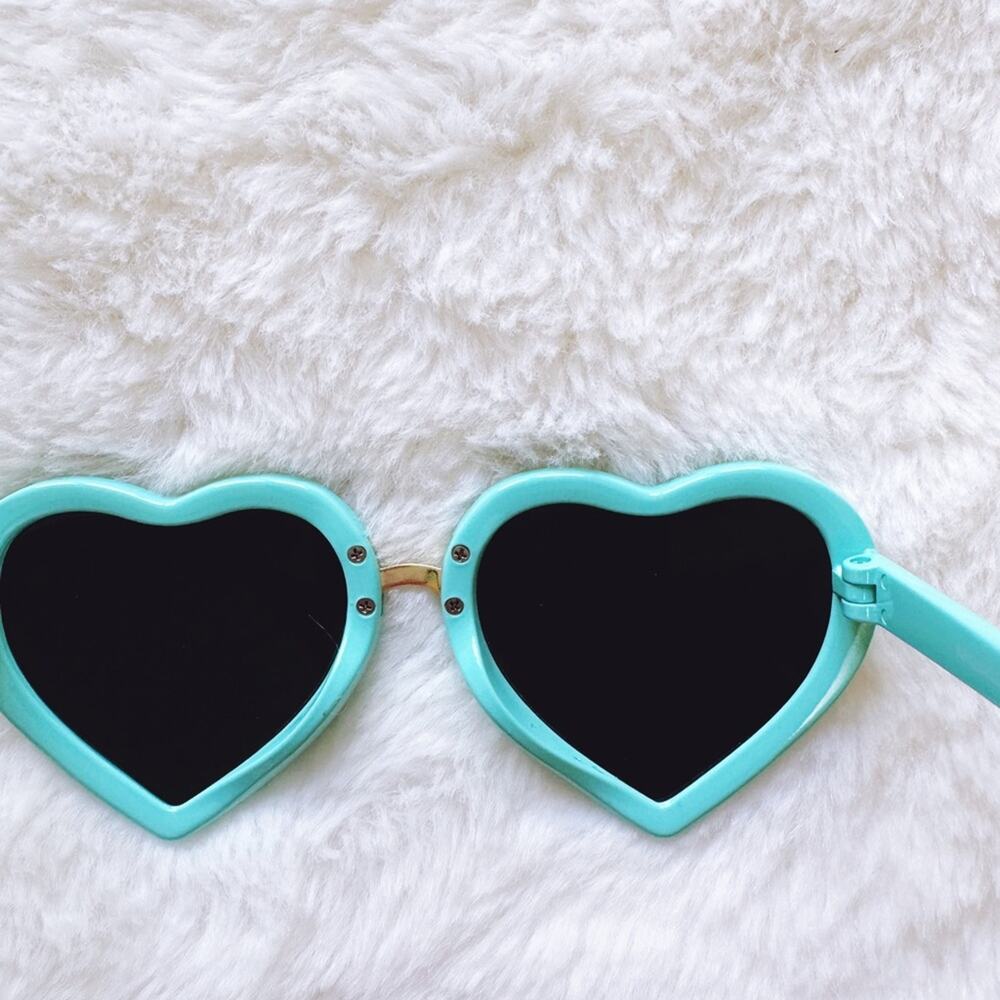 Pixie Green Girl Heart-shape Sunglasses - Picture 8 of 11
